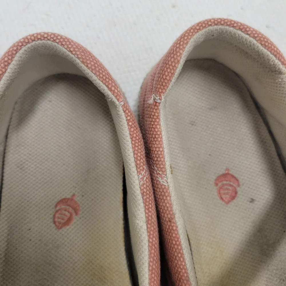 Acorn Linen Mary Jane With Vibram Sole Leather Strap Closure Size 7
